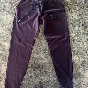 ZYIA Women's Plum Joggers